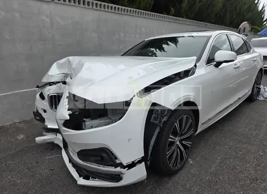 Photo 2 of 8: 2023 Volvo S90 B5 — Korean insurance auction