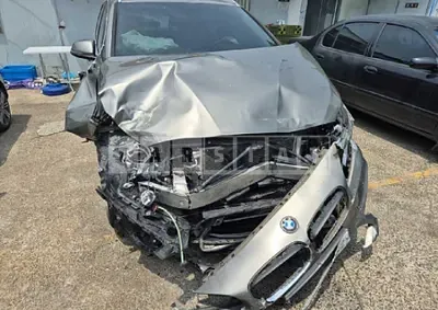 Photo 1 of 14: 2015 BMW Active Tourer — Korean insurance auction