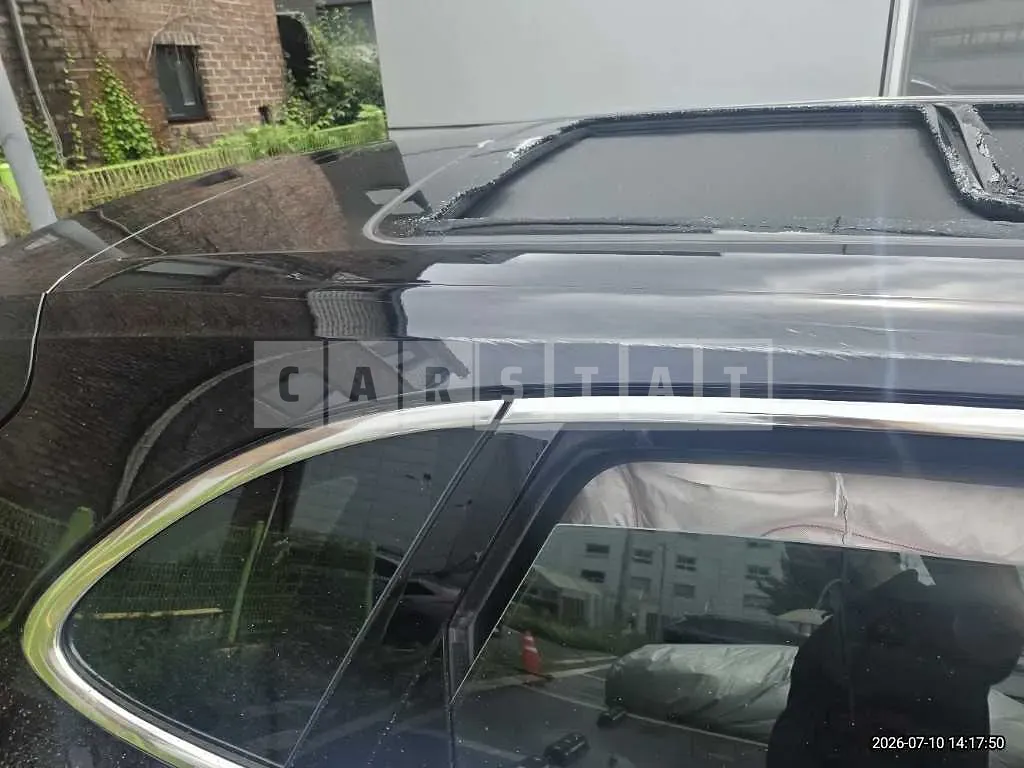 Photo 2 of 26: 2019 Porsche Cayenne — Korean insurance auction