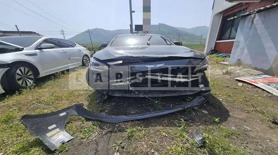 Photo 2 of 11: 2019 Genesis G80, VIN KMHGL41DBKU333223 — Korean insurance auction