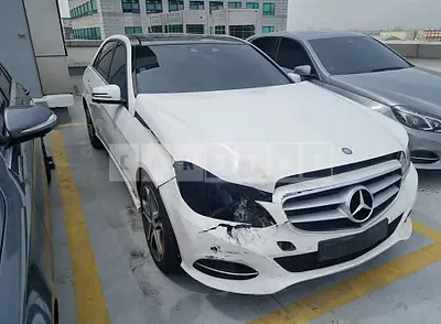 Photo 1 of 6: 2016 Mercedes-Benz E250 BlueTec 4Matic — Korean insurance auction