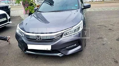 Photo 1 of 17: 2017 Honda Accord 2.4, VIN 1HGCR2680HA513540 — Korean insurance auction