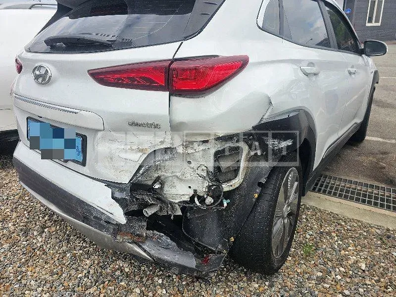 Photo 2 of 11: 2020 Hyundai Kona Electric Car — Korean insurance auction
