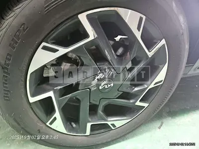 Photo 1 of 2: 2022 Kia (parts) Sportage Wheels — Korean insurance auction