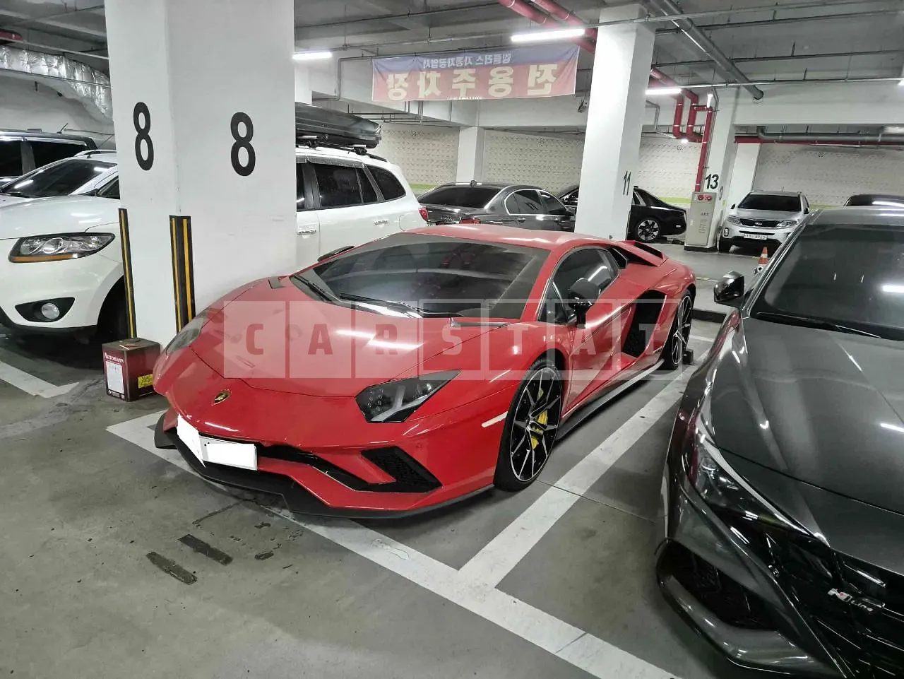 Photo 2 of 16: 2018 Lamborghini Lamborogini /Aventador, VIN ZHWEG4ZD2JLA06634 — Korean insurance auction