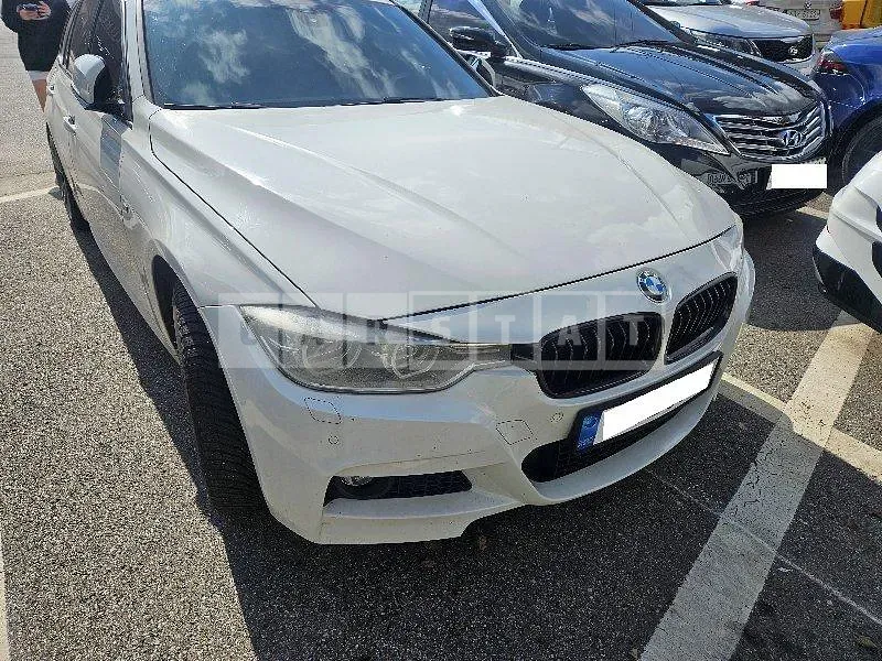 Photo 2 of 17: 2018 BMW 320d Touring M Sport, VIN WBA8H9106JA724072 — Korean insurance auction