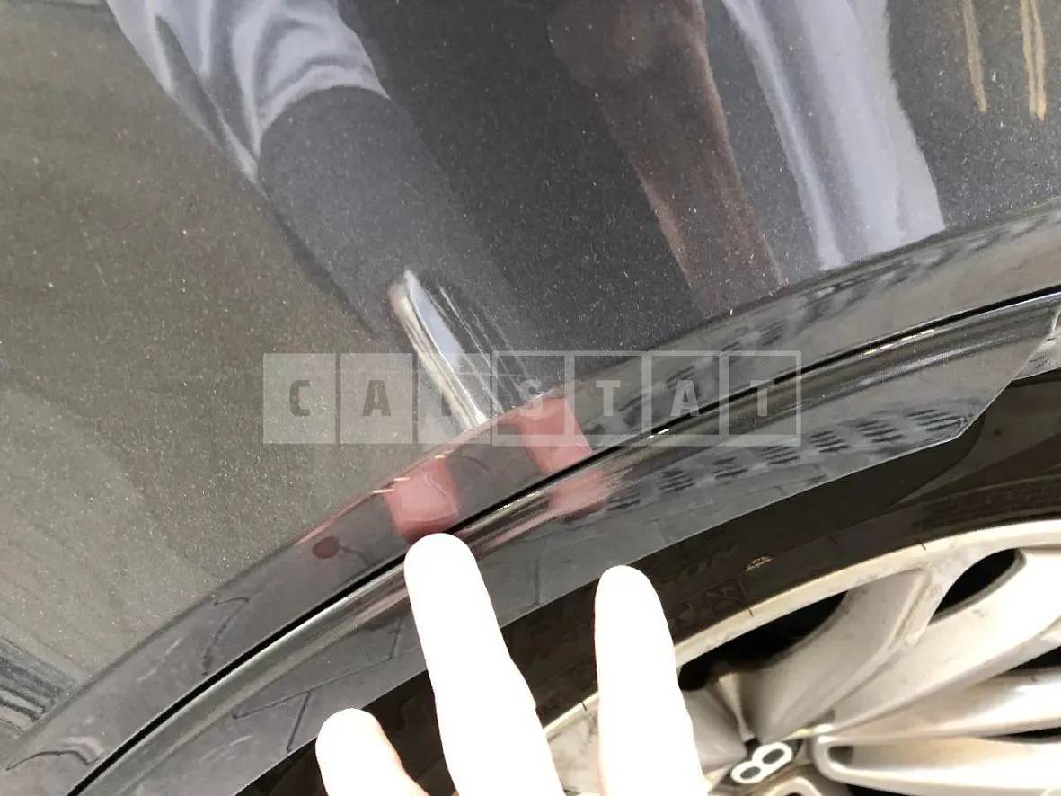 Photo 2 of 76: 2020 Bentley Bentayga V8, VIN SJAAM14V0LC031953 — Korean insurance auction