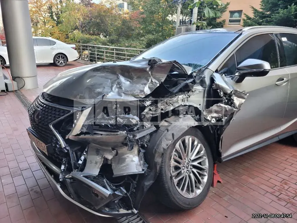 Photo 2 of 27: 2021 Lexus RX450h, VIN JTJBGMCA1M2063003 — Korean insurance auction
