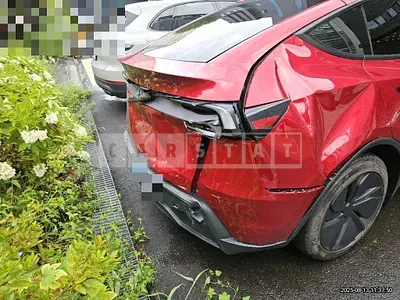 Photo 1 of 30: 2025 Tesla Model Y RWD — Korean insurance auction