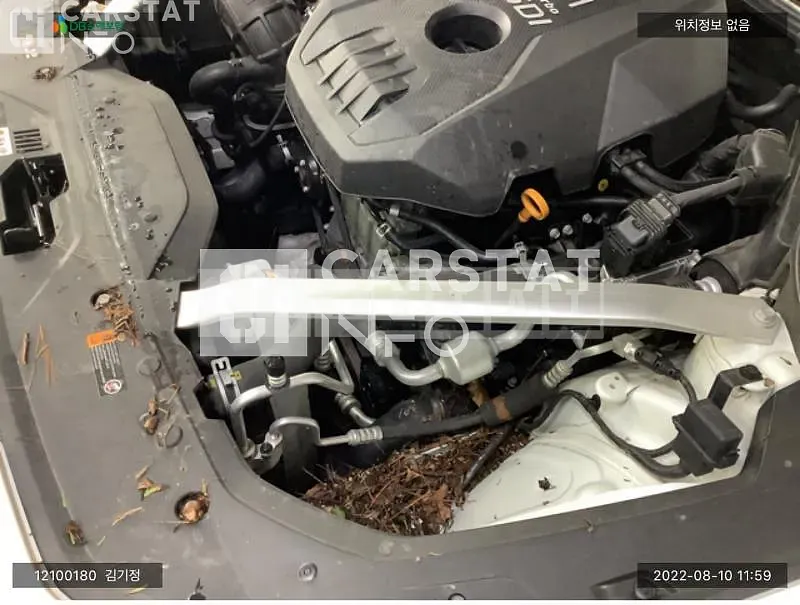 Photo 2 of 10: 2020 Genesis G70, VIN KMTG341ABLU067983 — Korean insurance auction