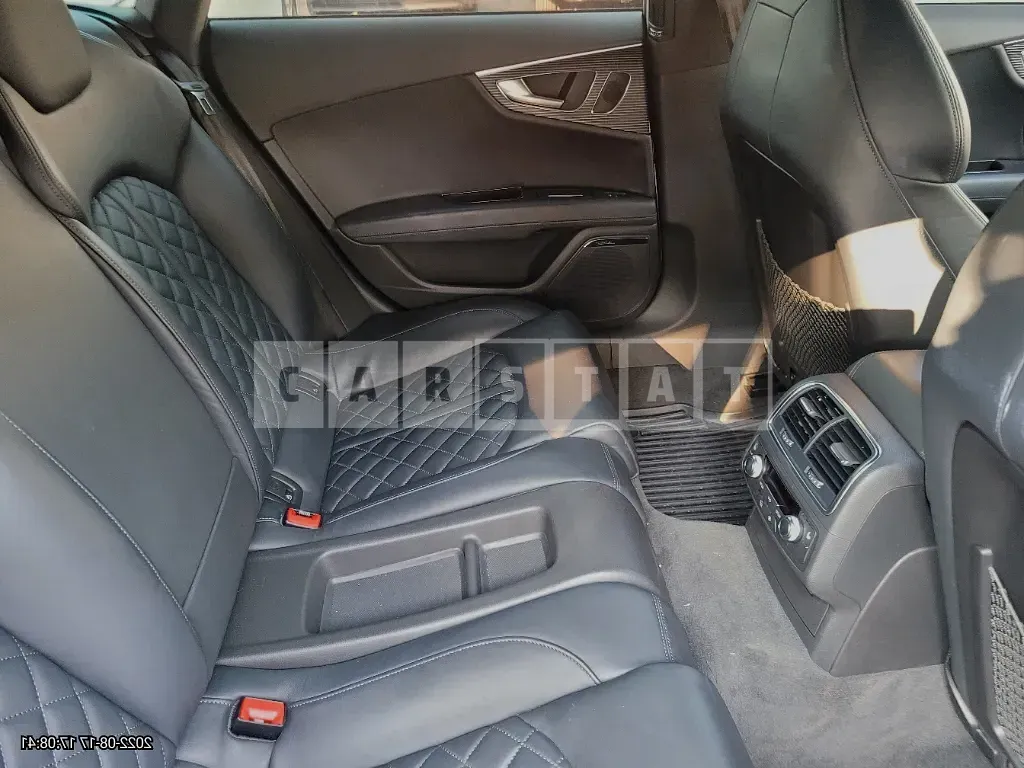 Photo 2 of 9: 2016 Audi A7 55 TDI quattro, VIN WAUZZZ4G6GN017730 — Korean insurance auction