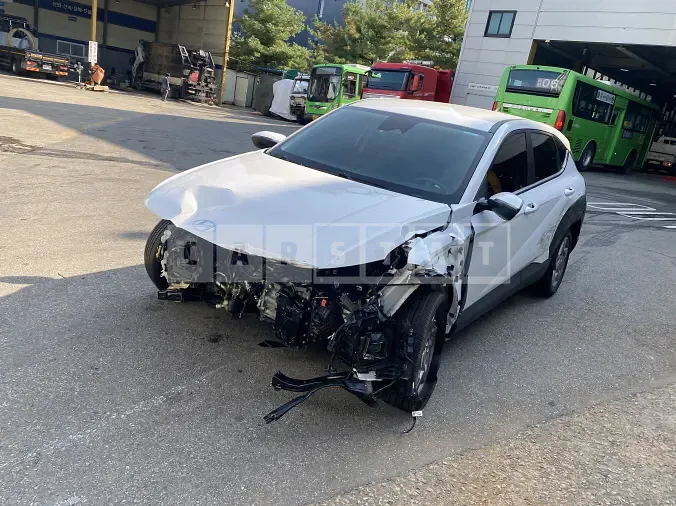 Photo 2 of 9: 2023 Hyundai Kona — Korean insurance auction