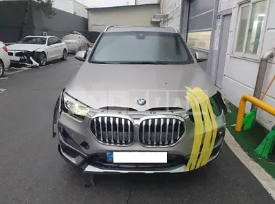 Photo 1 of 50: 2021 BMW X1 xDrive 18d, VIN WBA31AD05M5T40583 — Korean insurance auction