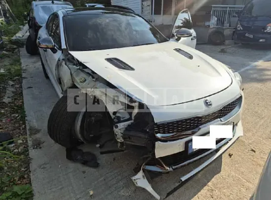 Photo 2 of 27: 2019 Kia Stinger — Korean insurance auction