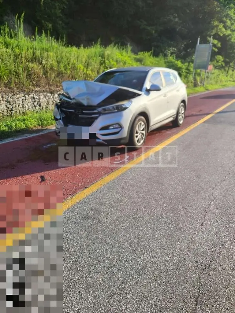 Photo 2 of 5: 2016 Hyundai Tucson TL — Korean insurance auction