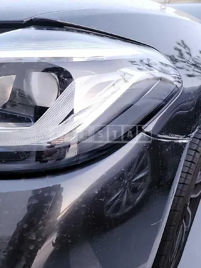 2021 (Parts) BMW 523d light