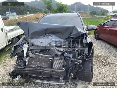 Photo 1 of 20: 2015 Hyundai Santa Fe, VIN KMHSW81UDGU616772 — Korean insurance auction