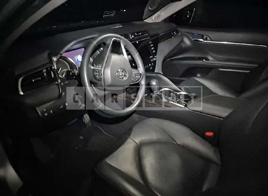 Photo 2 of 21: 2018 Toyota Camry Hybrid — Korean insurance auction