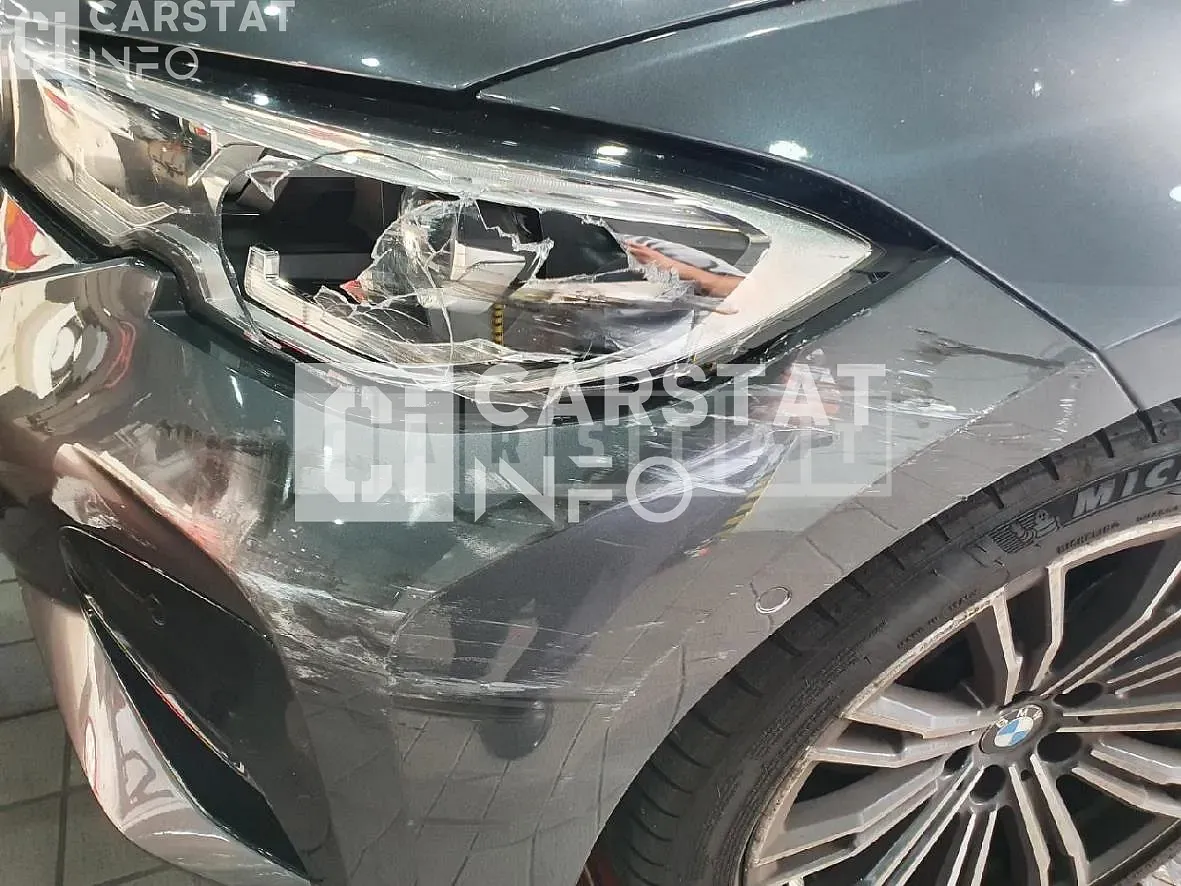 Photo 2 of 39: 2021 BMW 320i, VIN WBA5X510XMFK60404 — Korean insurance auction
