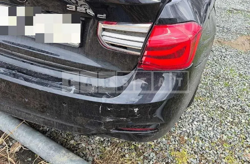Photo 2 of 11: 2018 BMW 320d WLTP — Korean insurance auction