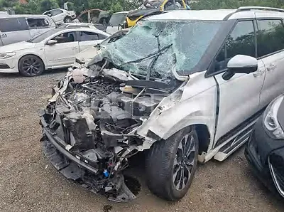 Photo 1 of 30: 2023 Kia Carnival, VIN KNANE81BBPS240432 — Korean insurance auction