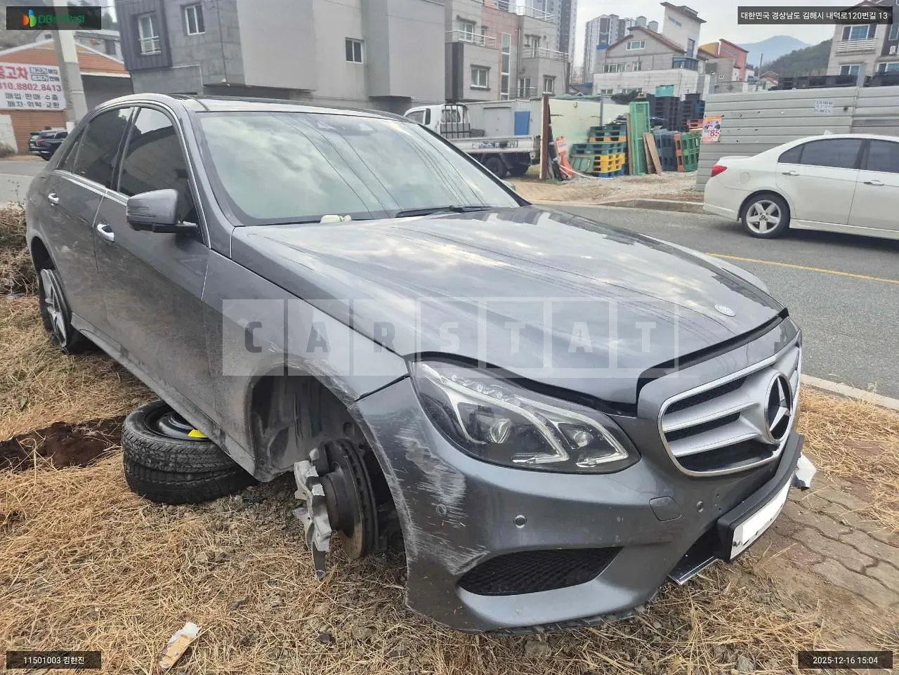 Photo 2 of 34: 2015 Mercedes-Benz E350 BlueTec 4Matic, VIN WDDHF9EB7GB257127 — Korean insurance auction