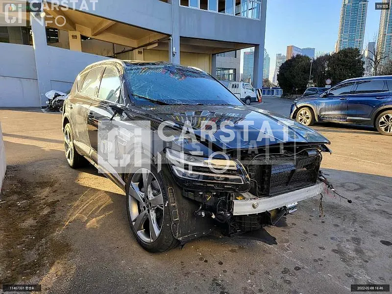 Photo 2 of 34: 2021 Genesis GV80, VIN KMTHA81BBNU085406 — Korean insurance auction