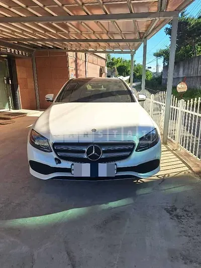 Photo 1 of 5: 2016 Mercedes-Benz E300 4Matic — Korean insurance auction