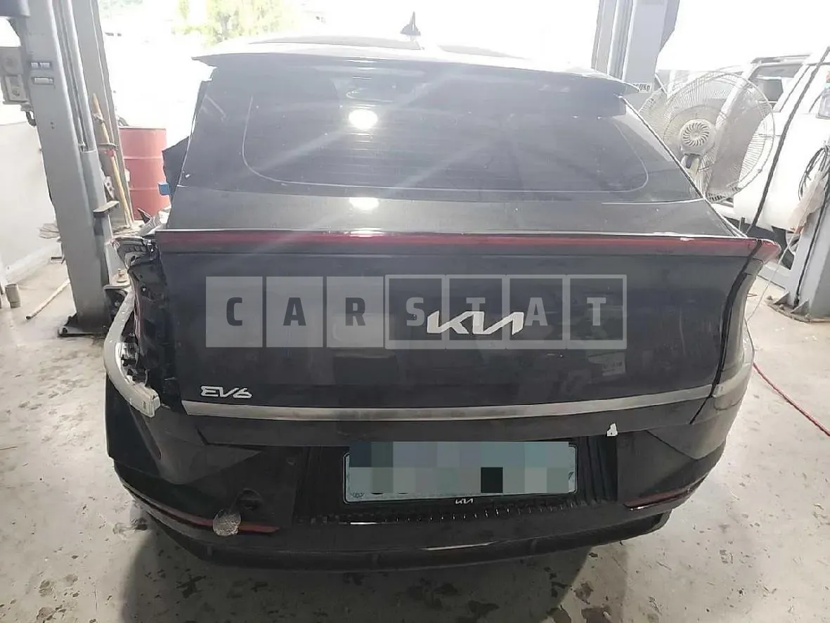 Photo 2 of 21: 2022 Kia EV6 Long Range Earth 4WD — Korean insurance auction
