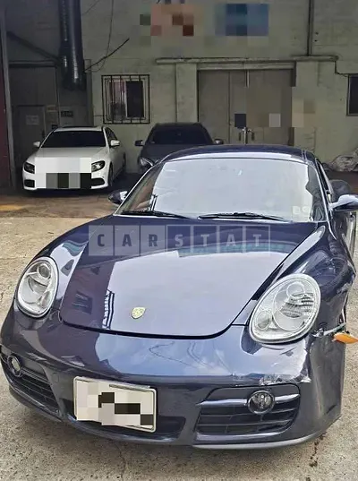 Photo 1 of 9: 2016 Porsche Cayman — Korean insurance auction