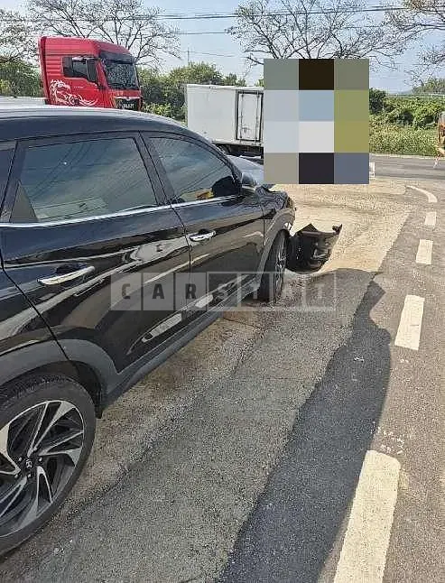 Photo 2 of 18: 2019 Hyundai Tucson TL — Korean insurance auction