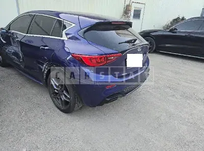 Photo 1 of 30: 2017 Infiniti Q30 — Korean insurance auction