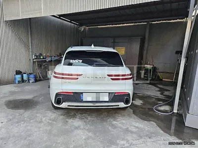 Photo 1 of 12: 2023 Genesis GV70 — Korean insurance auction