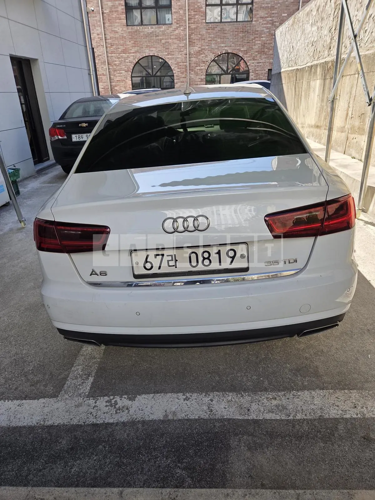 Photo 2 of 7: 2015 Audi A6 2.0 TDI, VIN WAUZZZ4GXGN056143 — Korean insurance auction