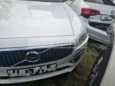Photo 1 of 27: 2019 Volvo S90D5 AWD — Korean insurance auction