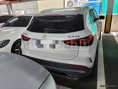 2022 Mercedes-Benz AMG GLA45 4MATIC +