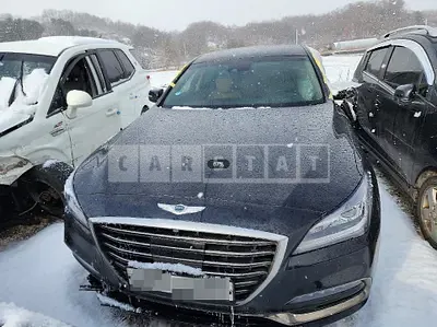 Photo 1 of 16: 2019 Genesis G80 3.3 — Korean insurance auction