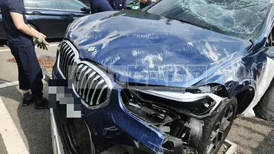 Photo 1 of 25: 2021 BMW X1 xDrive20i — Korean insurance auction