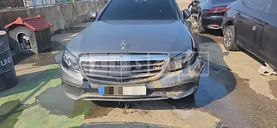 Photo 1 of 14: 2020 Mercedes-Benz E300 e 4Matic — Korean insurance auction