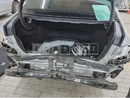 Photo 2 of 10: 2016 Mercedes-Benz E300 4Matic, VIN WDDHF8BB6GB172973 — Korean insurance auction