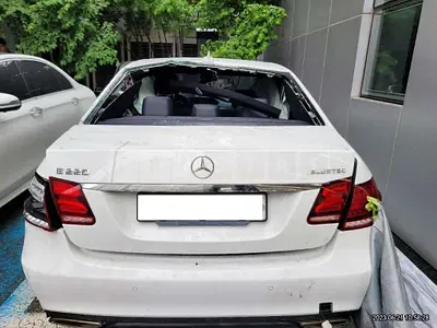 Photo 1 of 20: 2015 Mercedes-Benz E220 BlueTec, VIN WDDHF0AB6FB153776 — Korean insurance auction