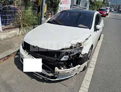 Photo 1 of 20: 2015 Volkswagen CC 2.0 TDI Blue Motion — Korean insurance auction