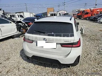 Photo 1 of 11: 2023 BMW 320i Touring, VIN WBA31FY08PFR07648 — Korean insurance auction