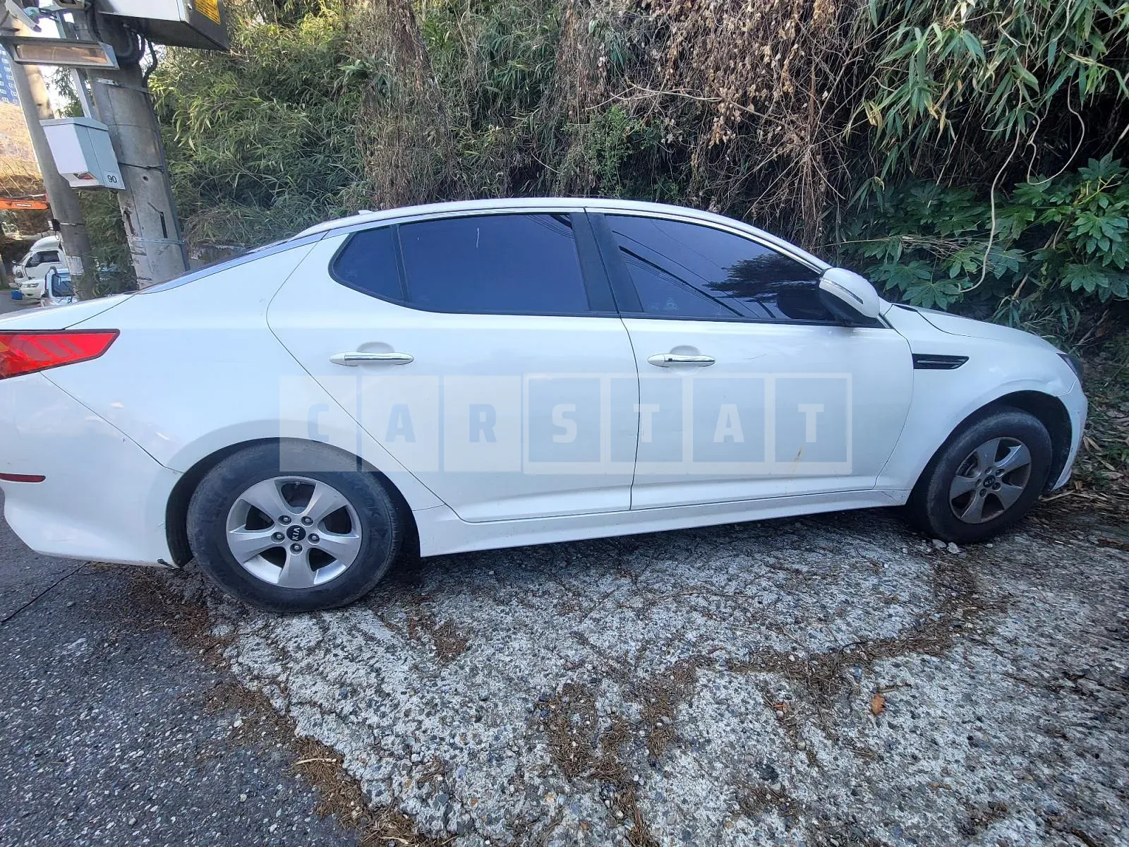 Photo 3 of 3: 2015 Kia K5 2.0 LPG, VIN KNAGN418BFA607353 — Korean insurance auction