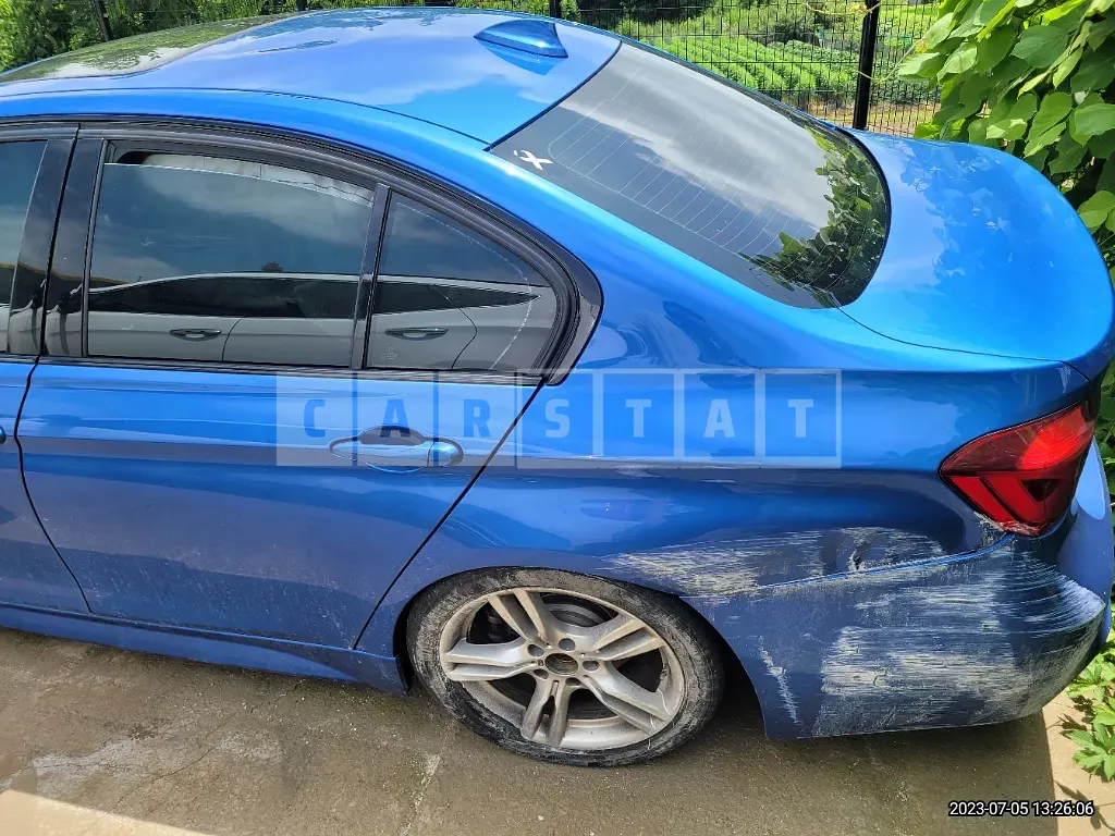 Photo 2 of 22: 2018 BMW 330i, VIN WBA8B9103JA826317 — Korean insurance auction