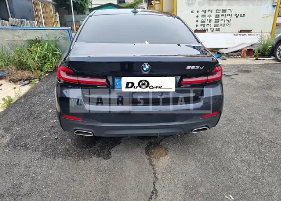 Photo 2 of 13: 2021 BMW 523d, VIN WBA11ES01MWX06941 — Korean insurance auction
