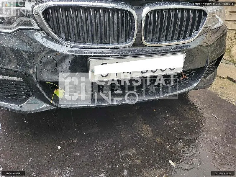 Photo 2 of 7: 2017 BMW 530i, VIN WBAJD3103HWA90911 — Korean insurance auction