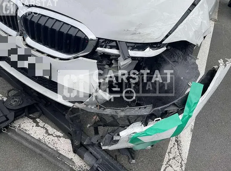 Photo 2 of 11: 2019 BMW 330i M Sport Package, VIN WBA5R3101KFH26994 — Korean insurance auction