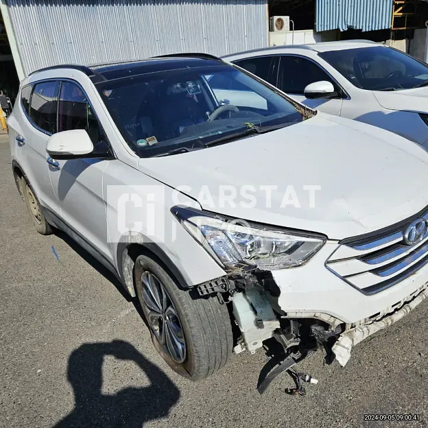 Photo 2 of 16: 2014 Hyundai Santa Fe DM 2.0 — Korean insurance auction