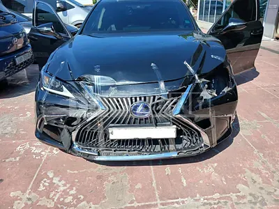 2018 Lexus ES300h